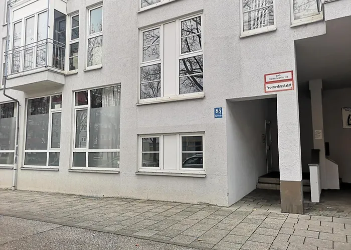 Apartament Homely 7 - Elegant Self-check-in For Urban Travelers